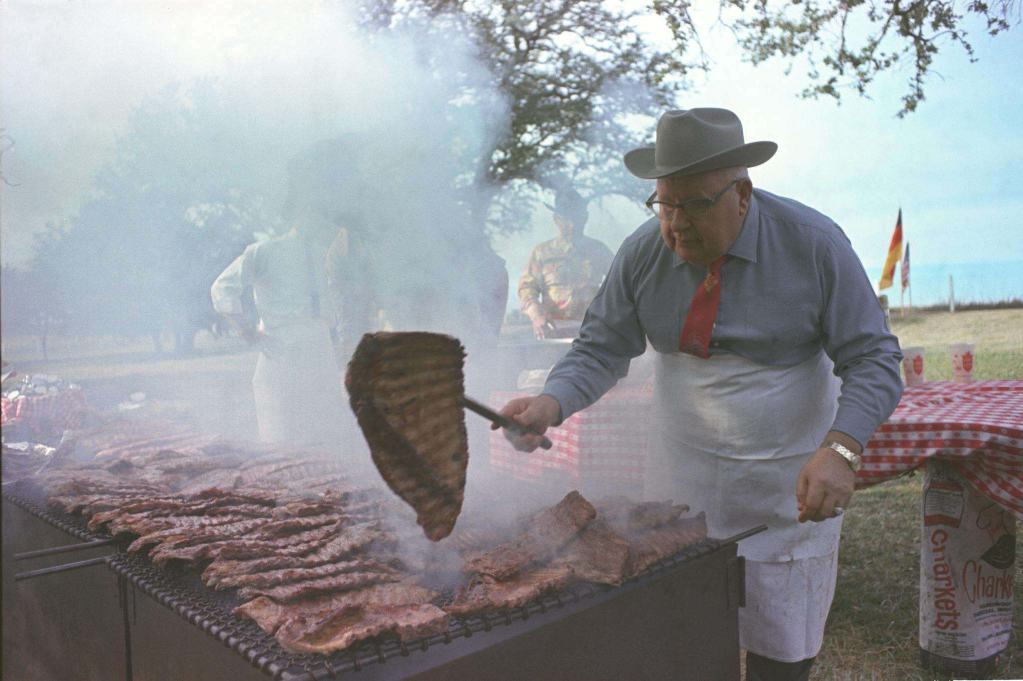 Walter Jetton cooking at the Sparerib Summit, 1963